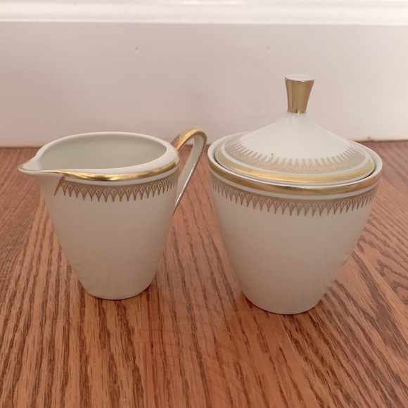 Vintage Demitasse set - Picture 3 of 9